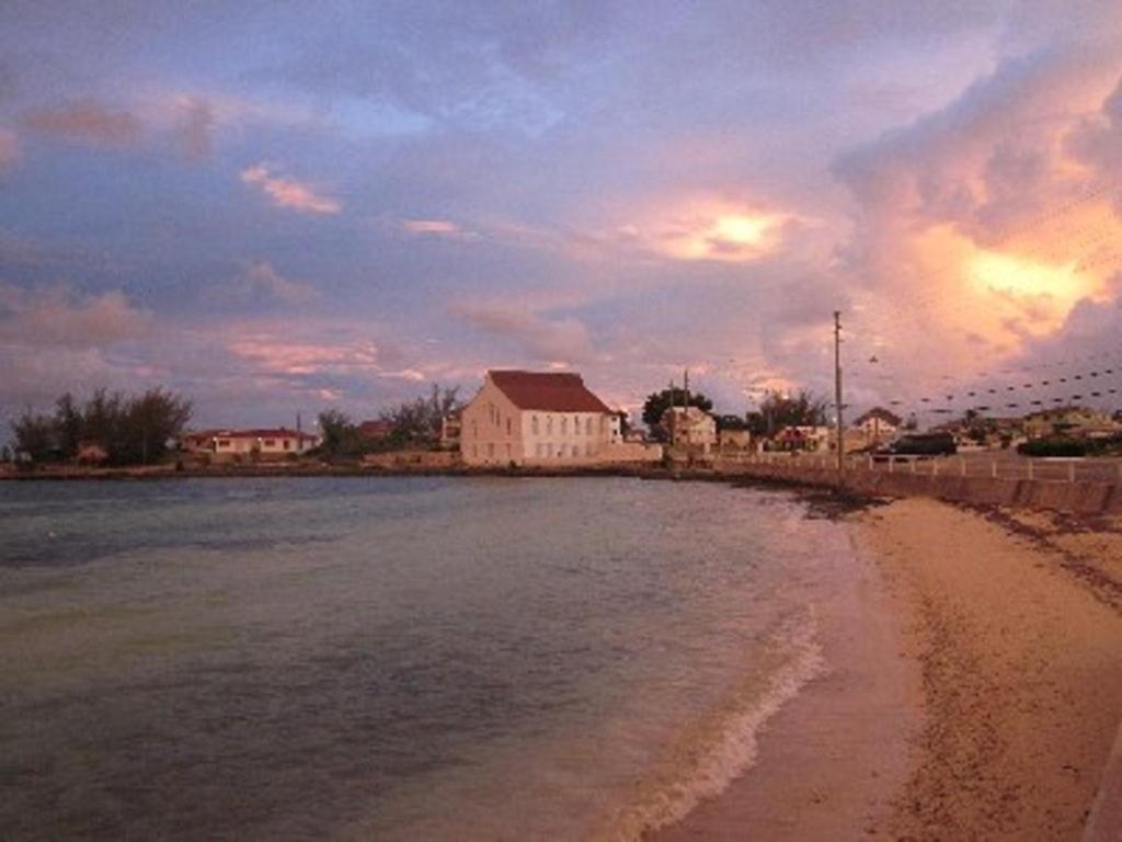 Gumbo Limbo Home Governor’s Harbour Bagian luar foto